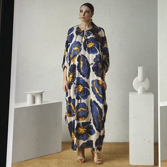 HOUSE OF AZOIIA SILK BLEND BLUE FLOWERS KAFTAN DRESS - NEW WITH TAGS -  XXL/3XL - Picture 1 of 16